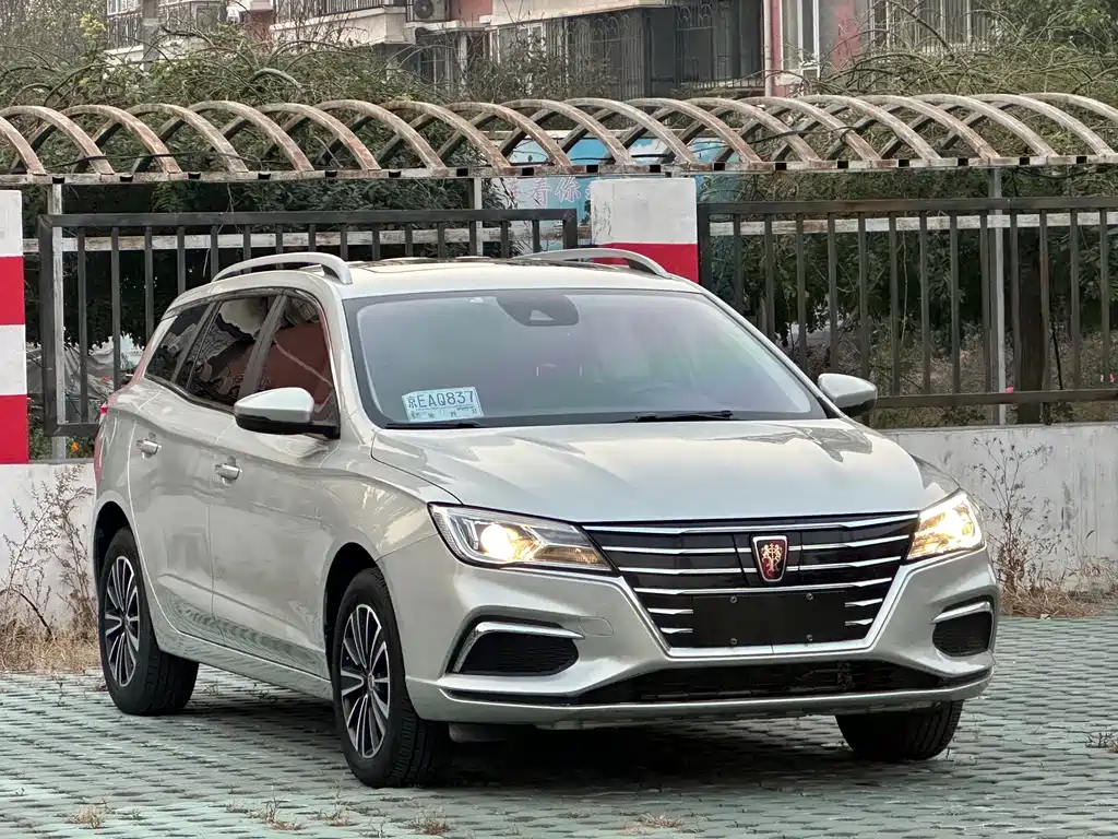 Roewe Ei5 — фото 6