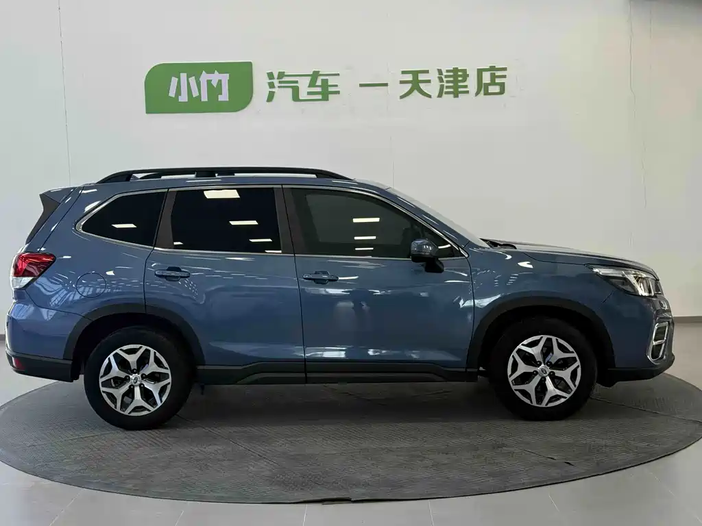 Subaru Forester — фото 3
