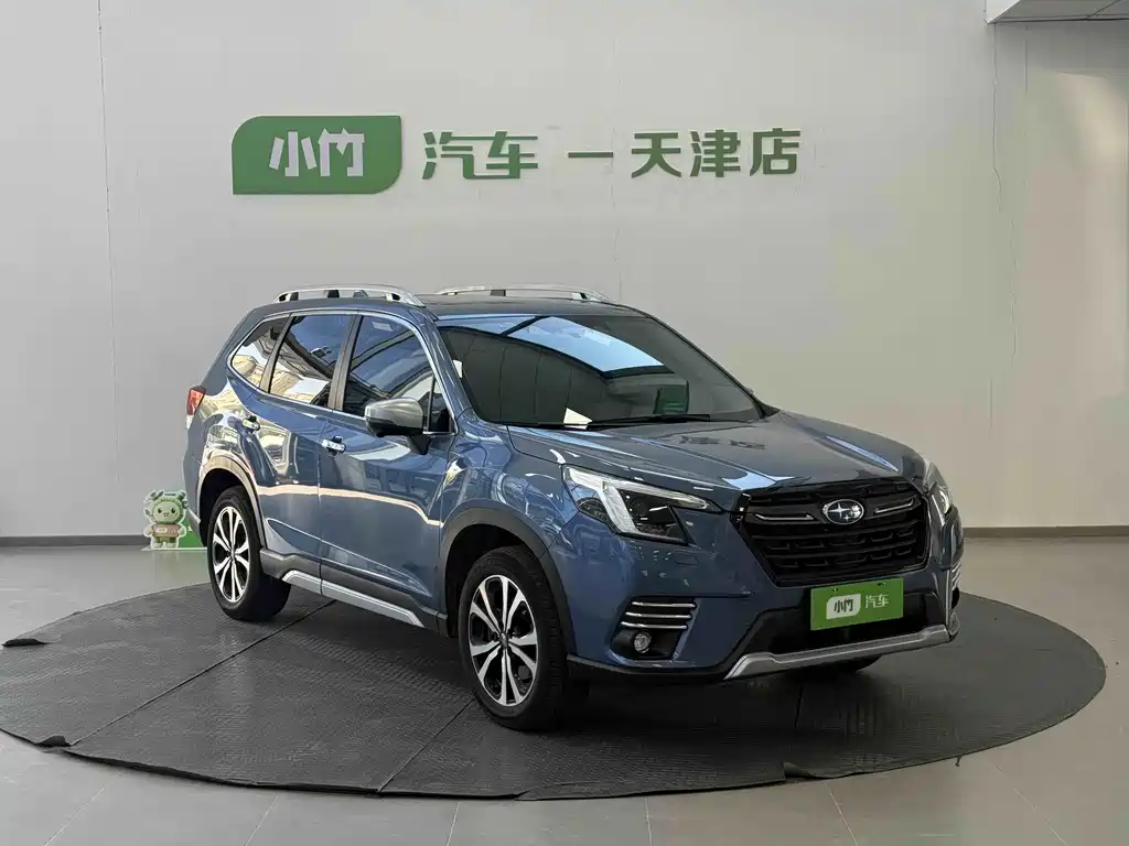 Subaru Forester — фото 2