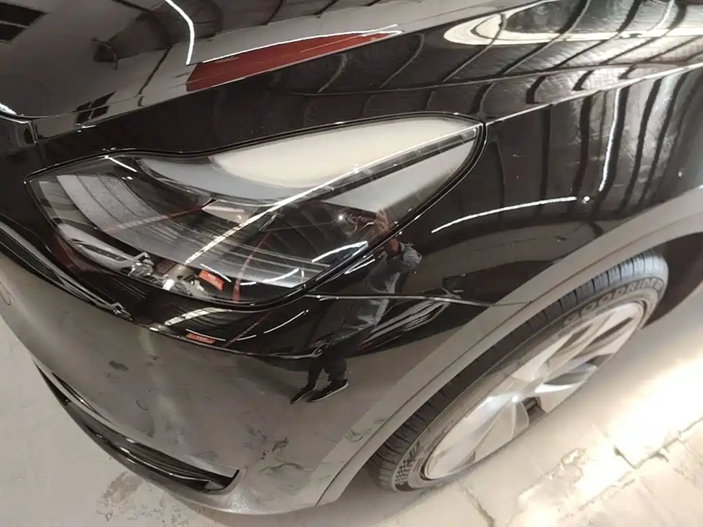 Tesla Model Y — фото 24