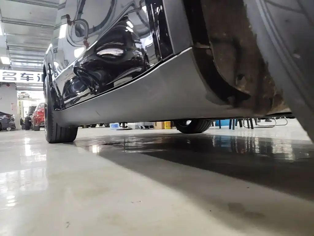 Tesla Model Y — фото 21