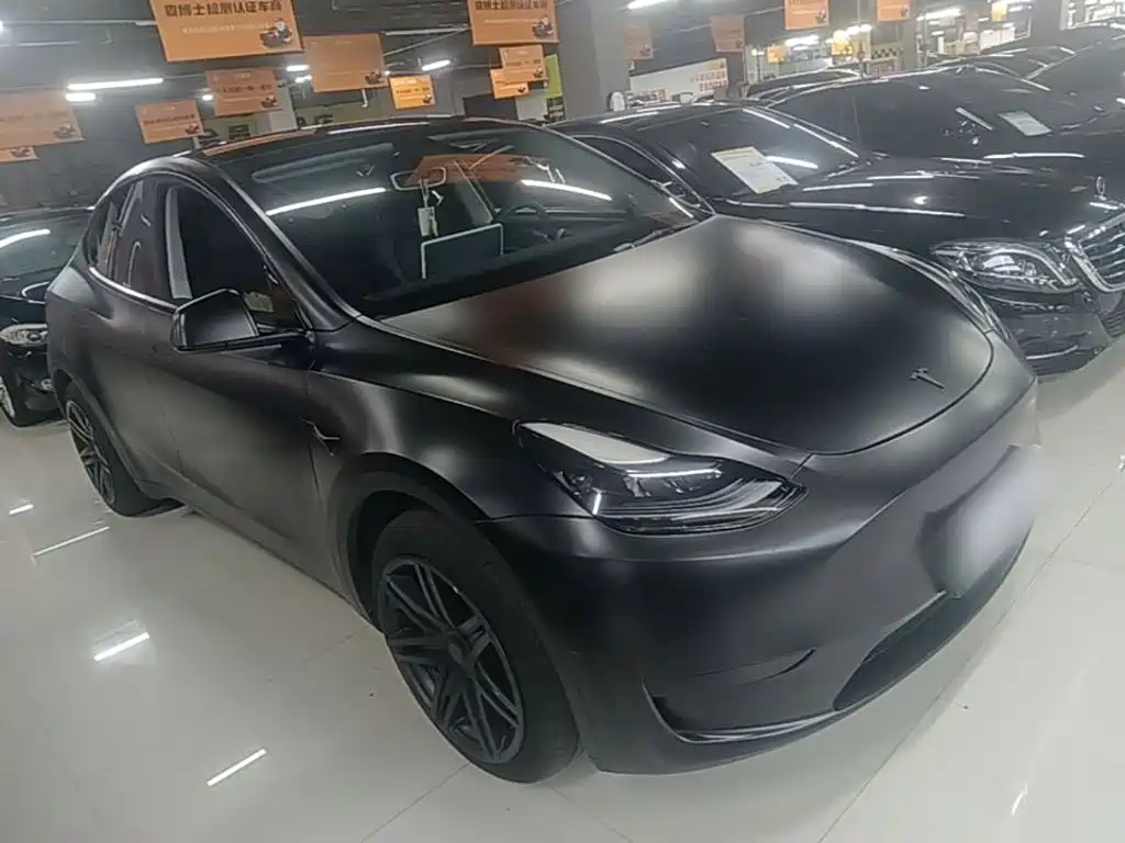 Tesla Model Y — фото 4