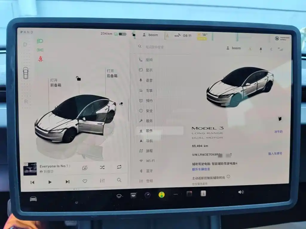 Tesla Model 3 — фото 13