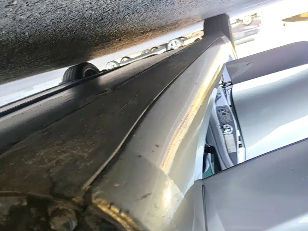 Tesla Model 3 — фото 21