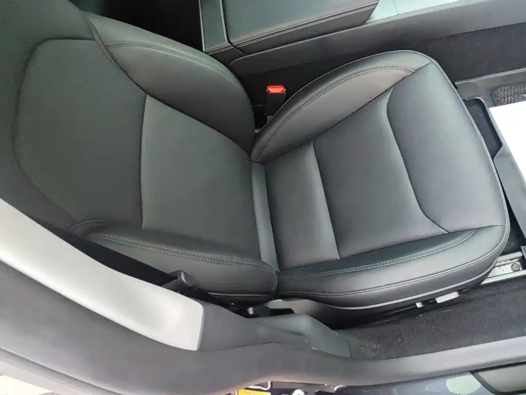 Tesla Model 3 — фото 25