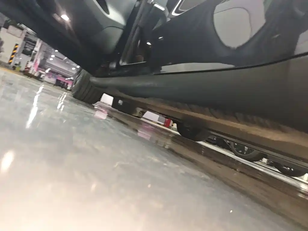 Tesla Model Y — фото 22