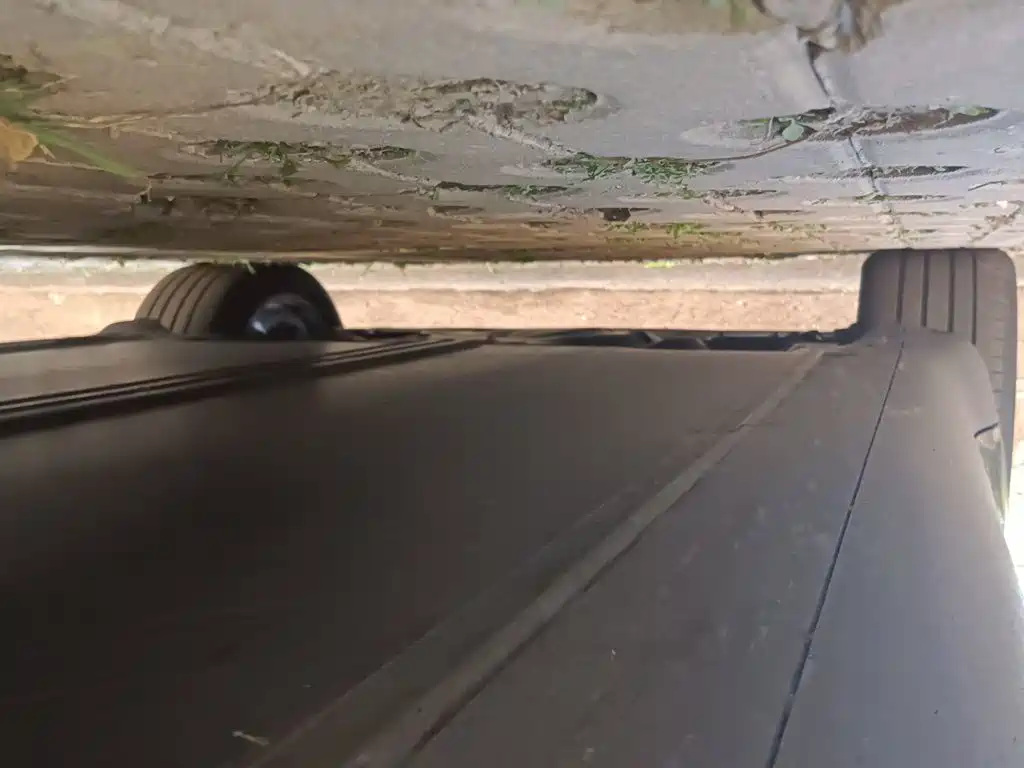 Tesla Model Y — фото 16