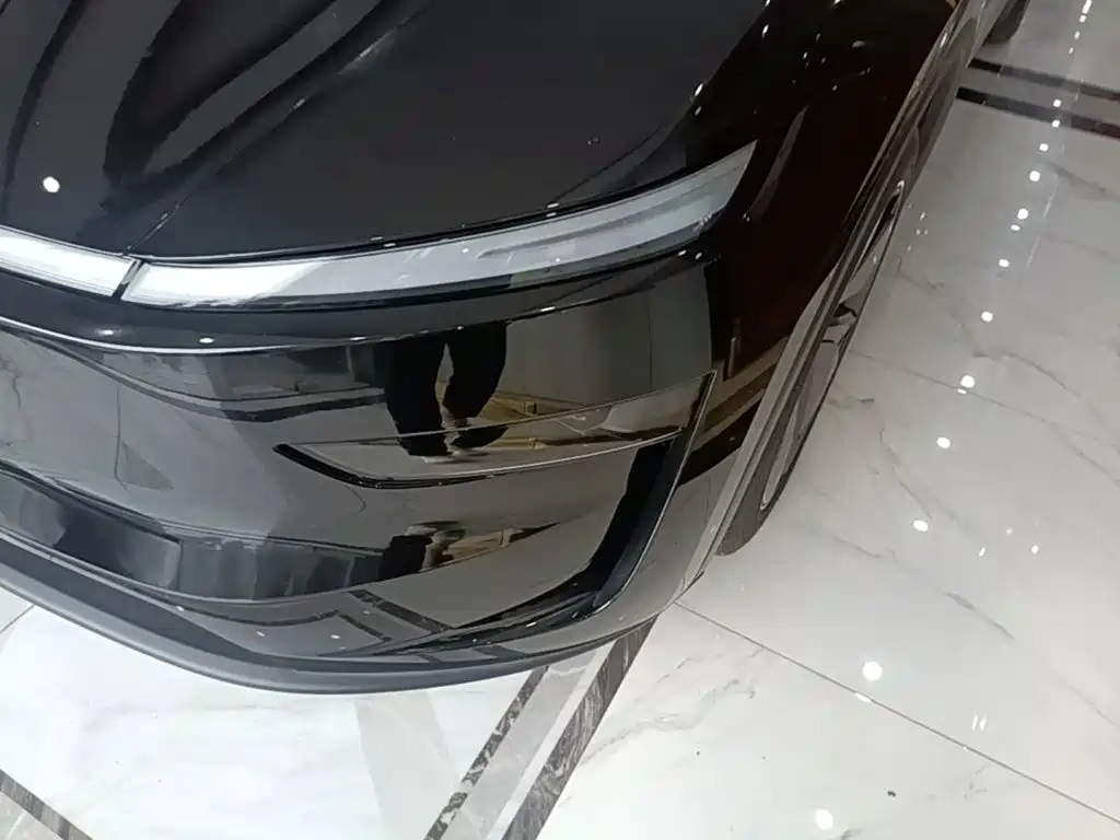 Tesla Model Y — фото 24