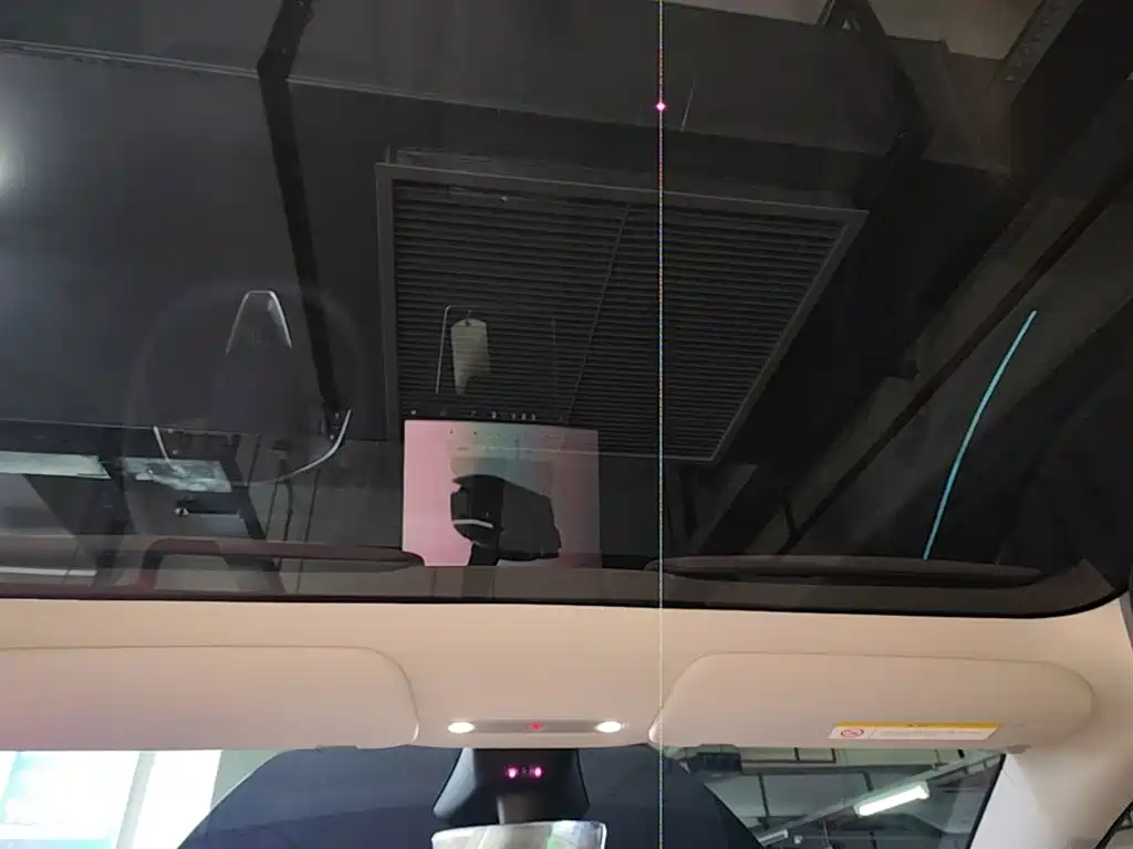 Tesla Model Y — фото 18