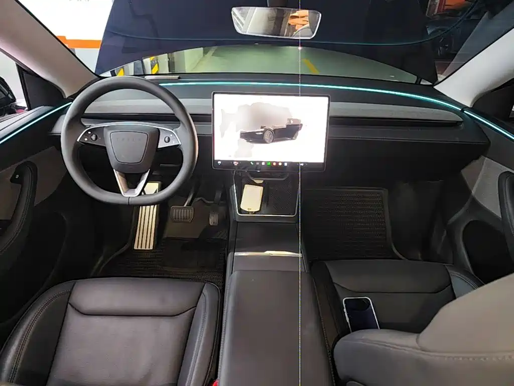 Tesla Model Y — фото 10
