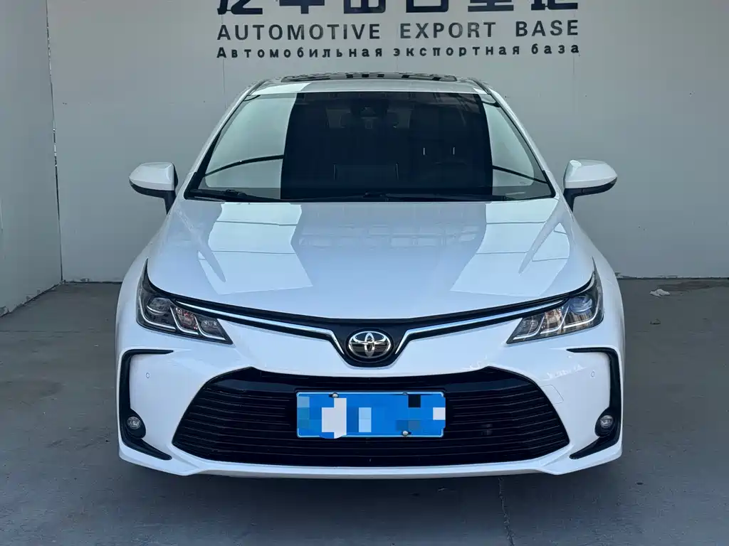 Toyota Corolla — фото 2