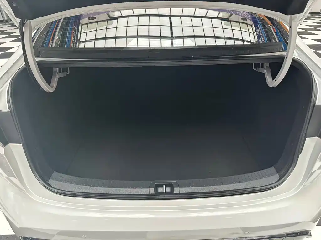 Toyota Levin — фото 10