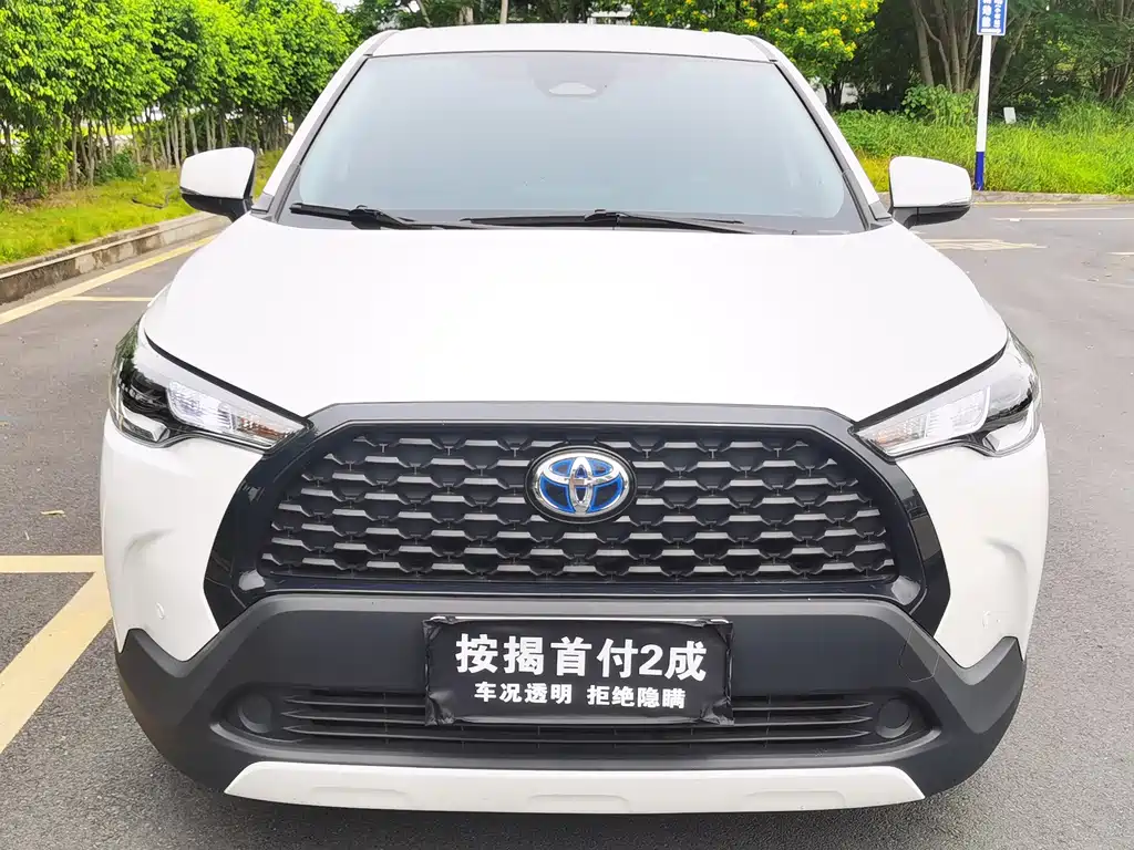 Toyota Corolla Cross — фото 3