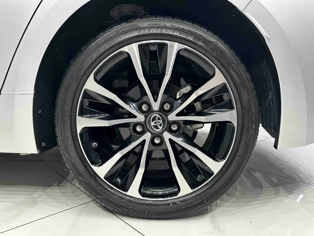 Toyota Levin — фото 19
