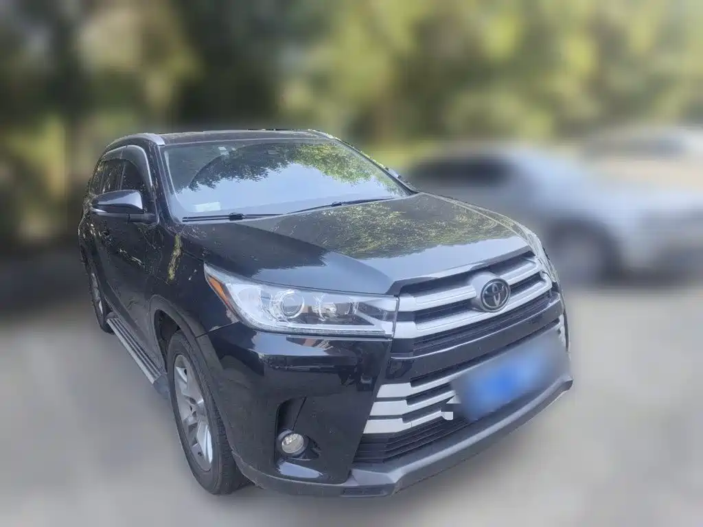 Toyota Highlander — фото 3