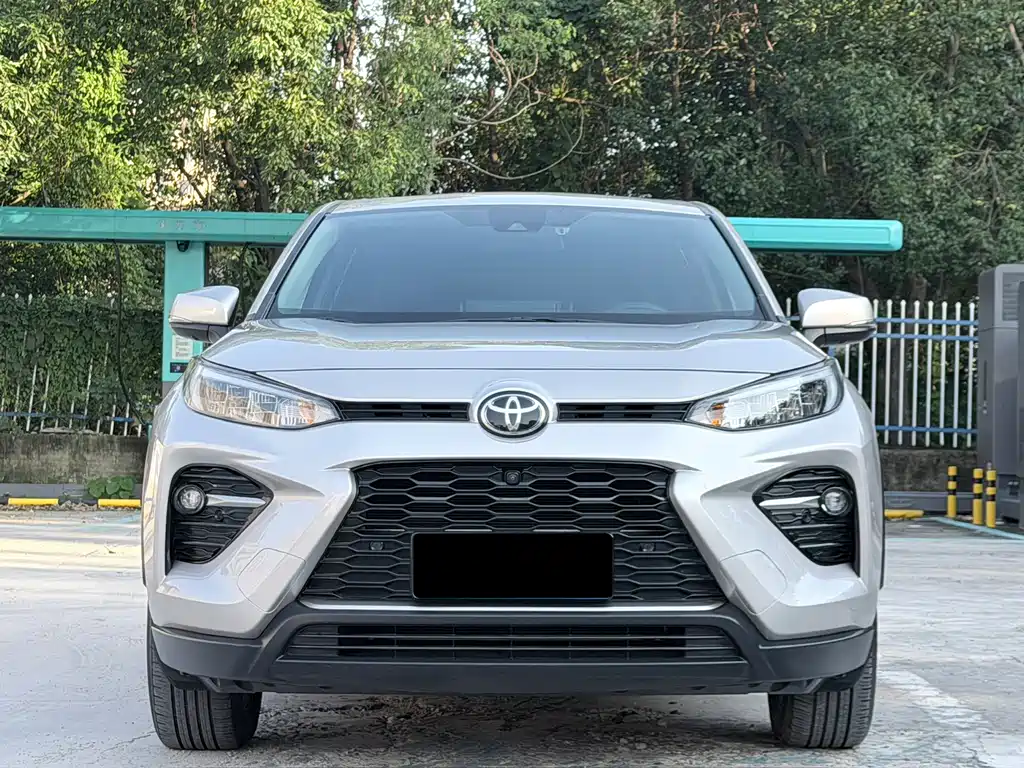 Toyota Wildlander — фото 2