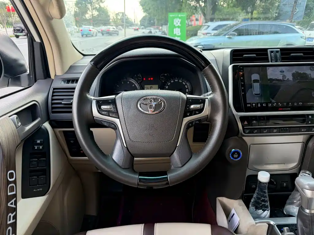 Toyota Prado (Import) — фото 14