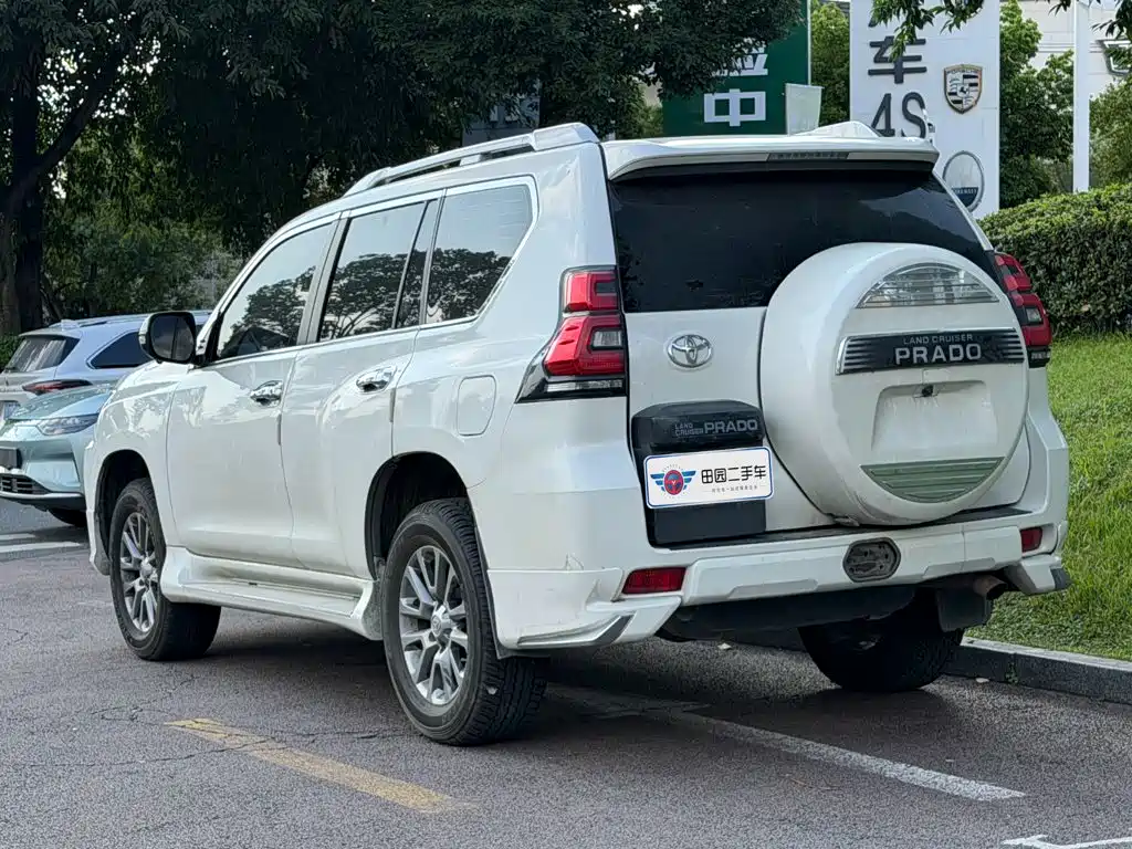 Toyota Prado (Import) — фото 4