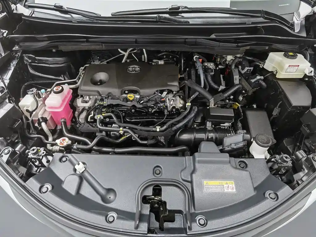 Toyota Granvia — фото 6