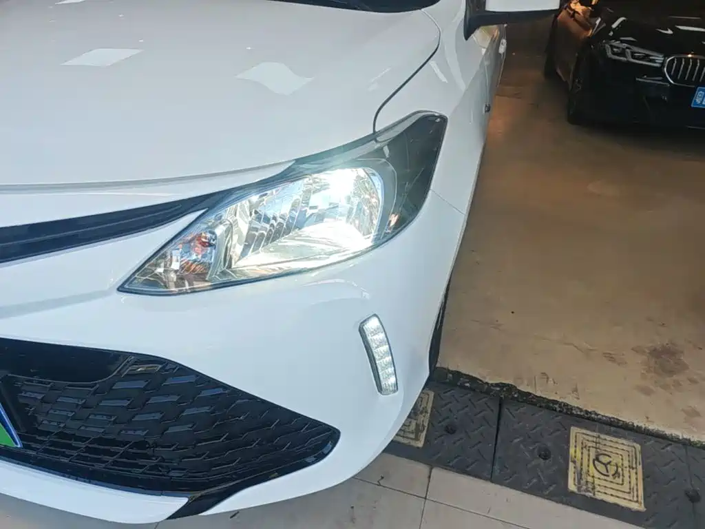 Toyota Vios FS — фото 24