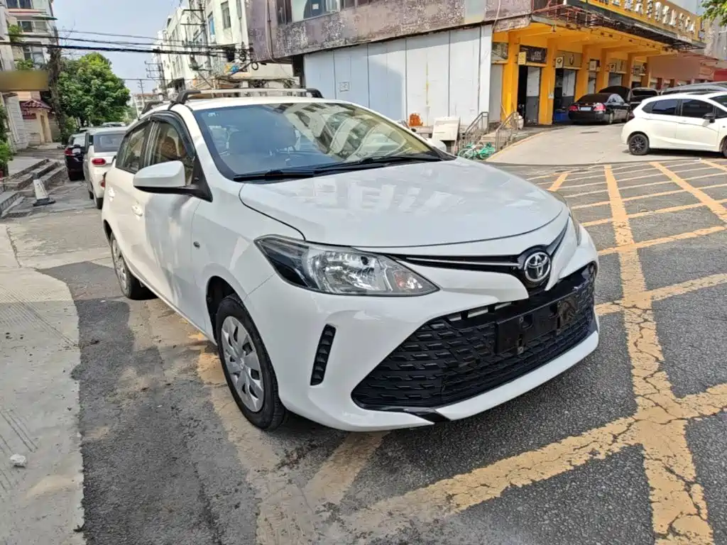 Toyota Vios FS — фото 4