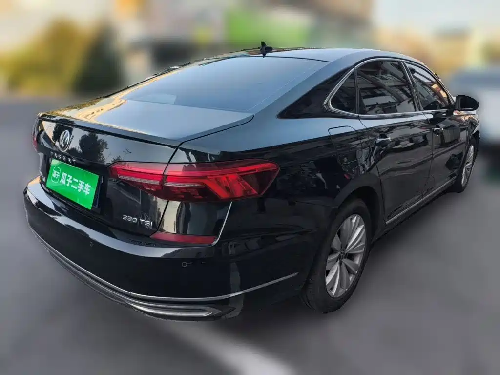 Volkswagen Passat — фото 4