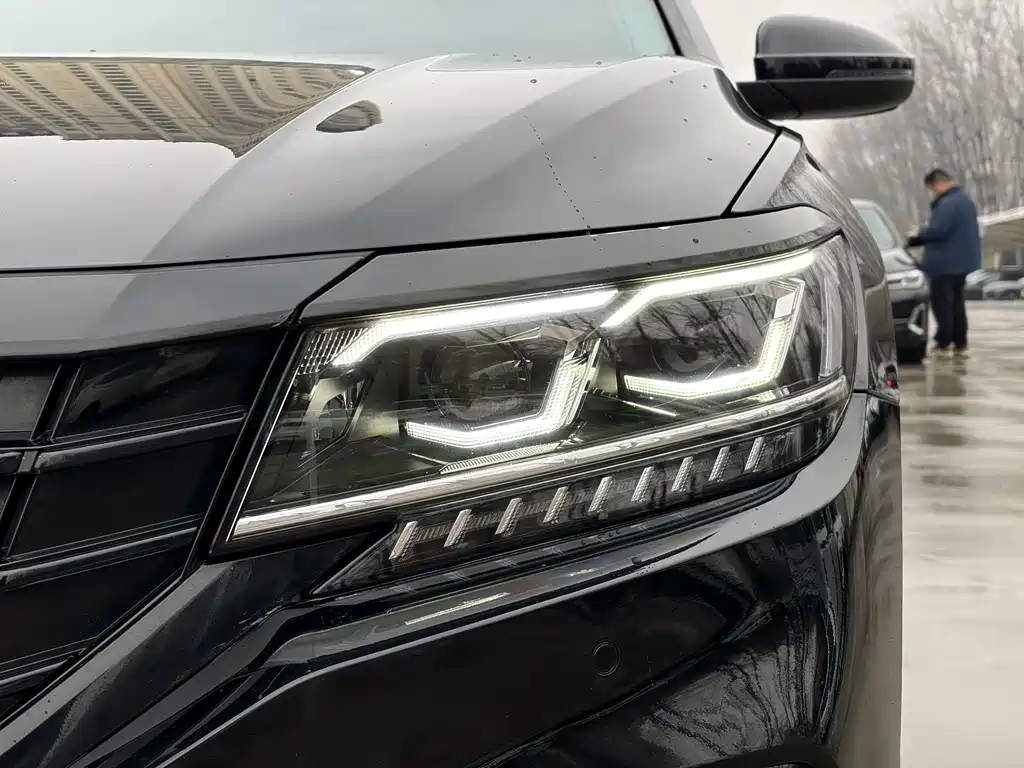 Volkswagen Passat — фото 5