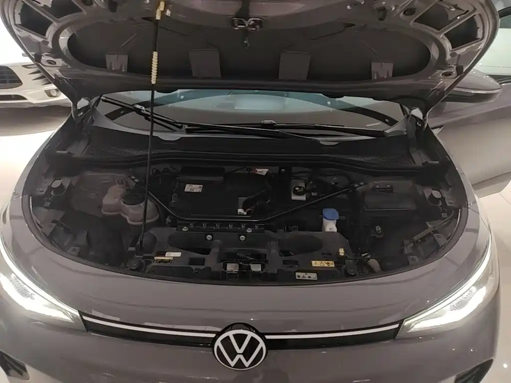Volkswagen ID.4 Crozz — фото 15