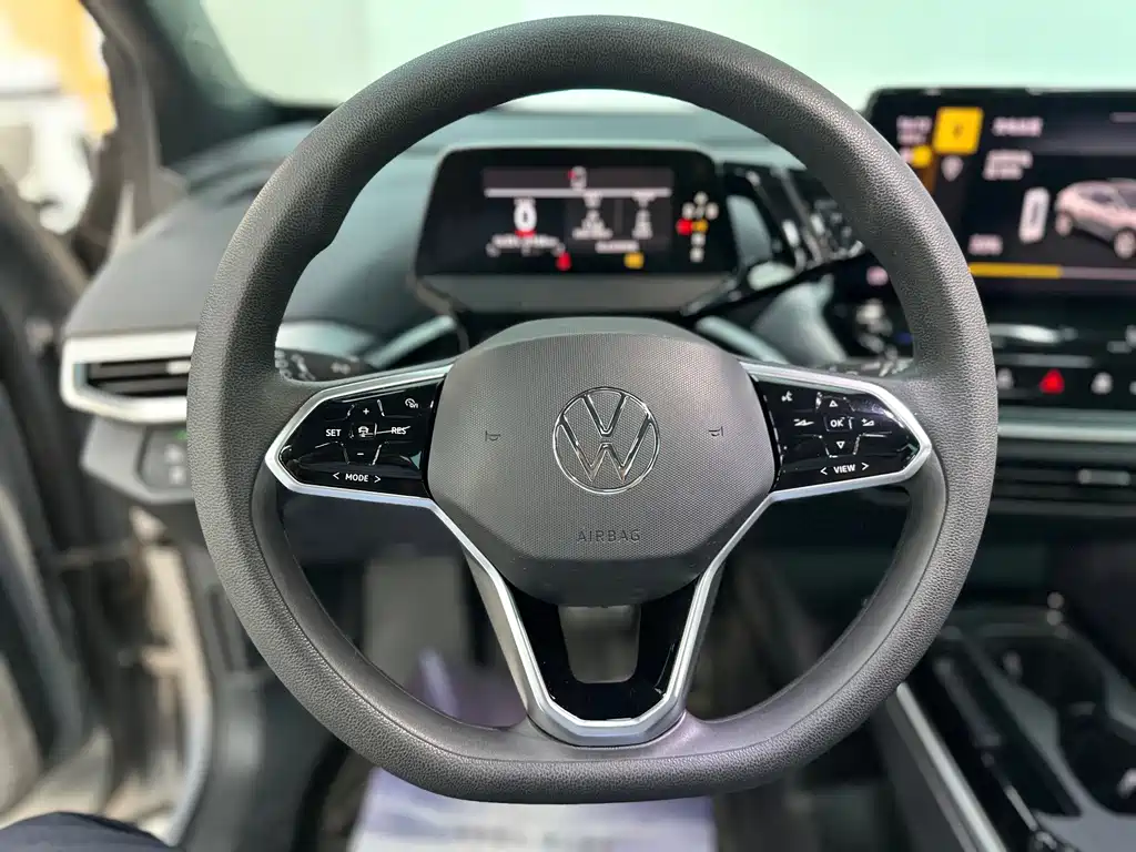 Volkswagen ID.4 Crozz — фото 9