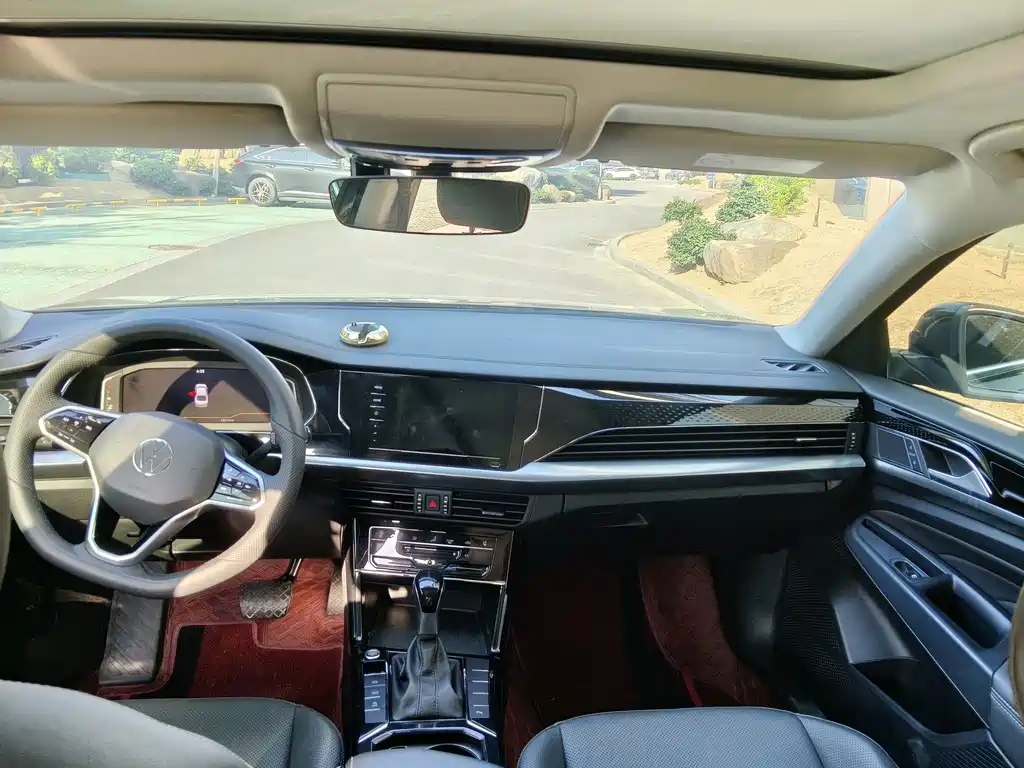 Volkswagen Passat — фото 9