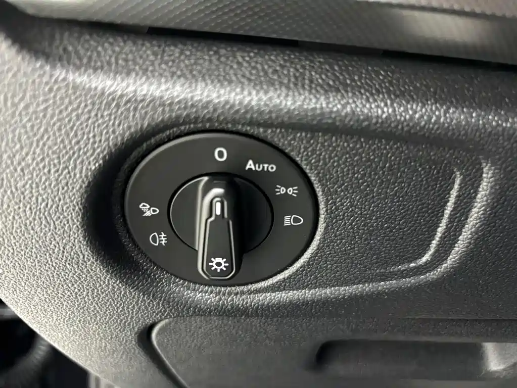 Volkswagen Passat — фото 8