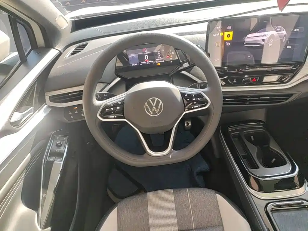 Volkswagen ID.4 Crozz — фото 11