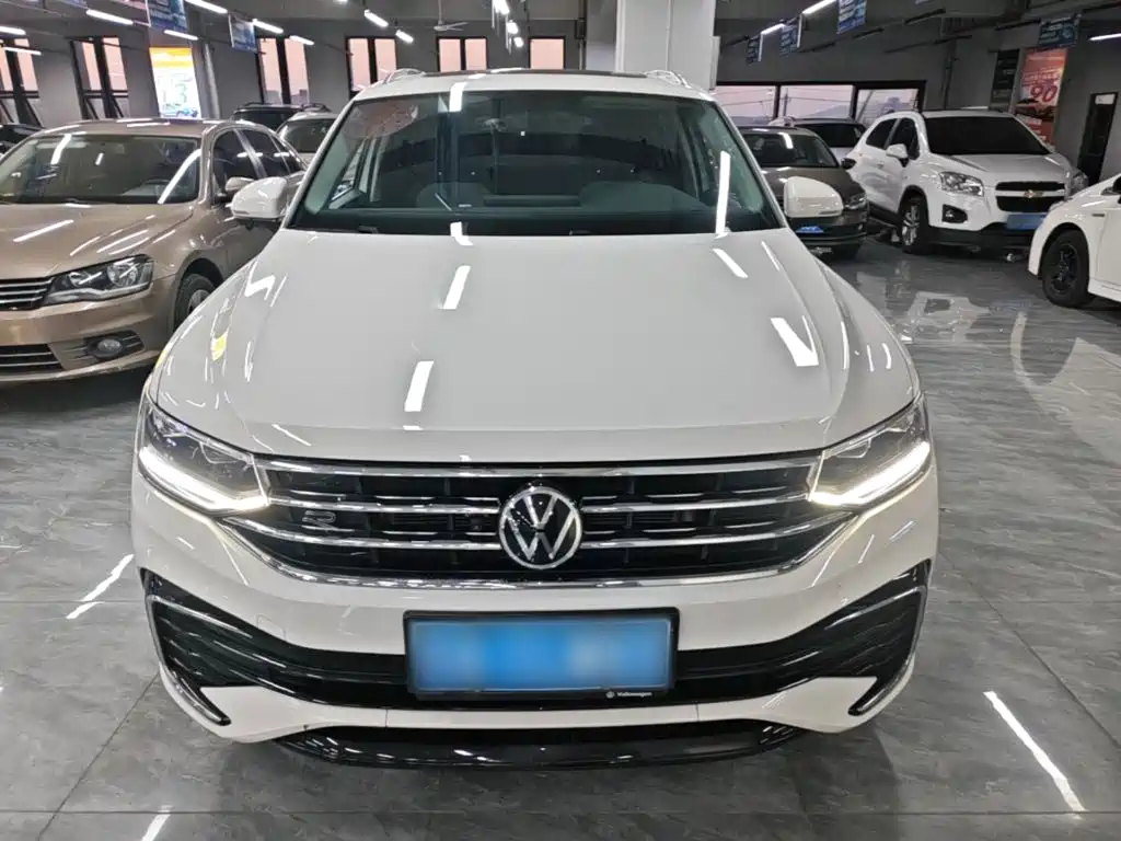 Volkswagen Tiguan X — фото 3