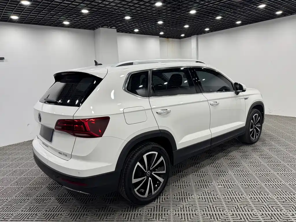 Volkswagen Tharu — фото 7