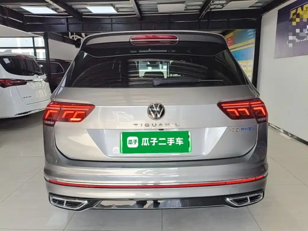Volkswagen Tiguan L PHEV — фото 6