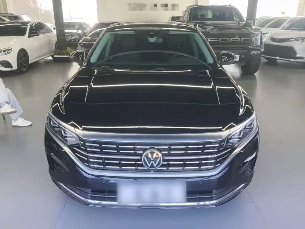 Volkswagen Passat — фото 3