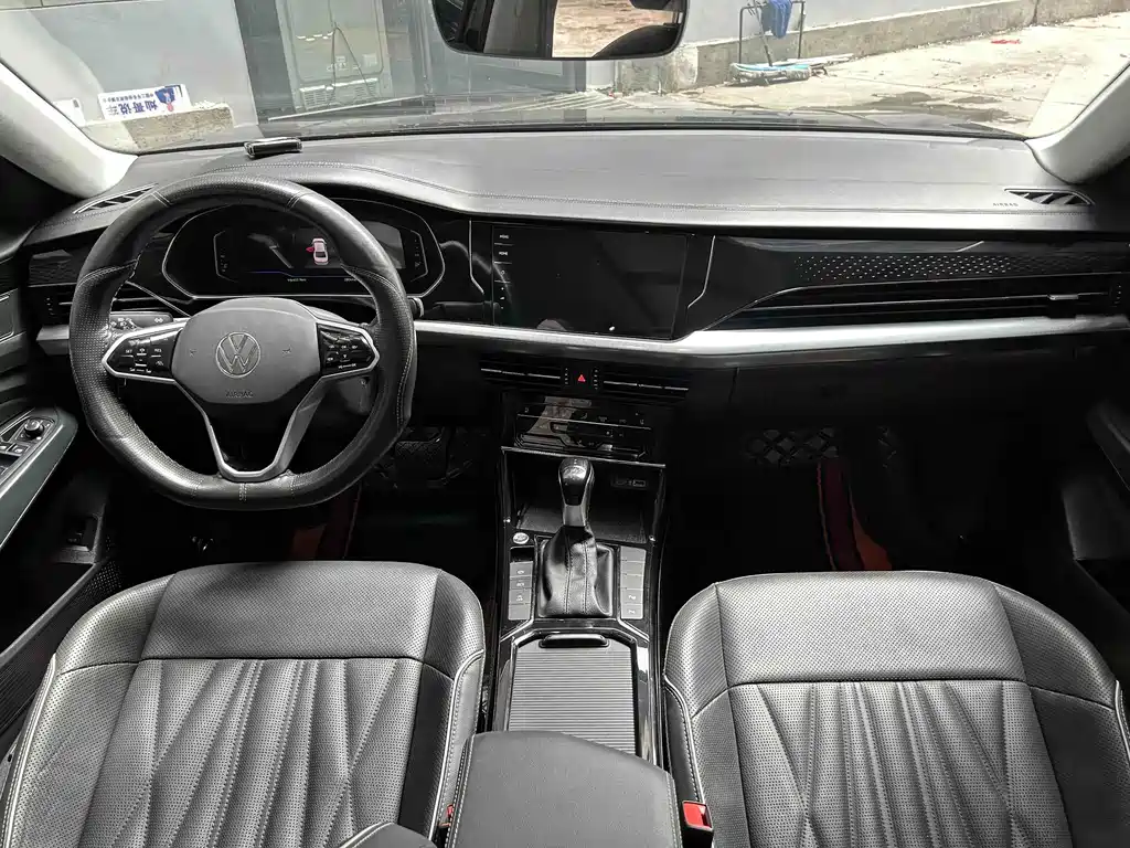 Volkswagen Passat — фото 7