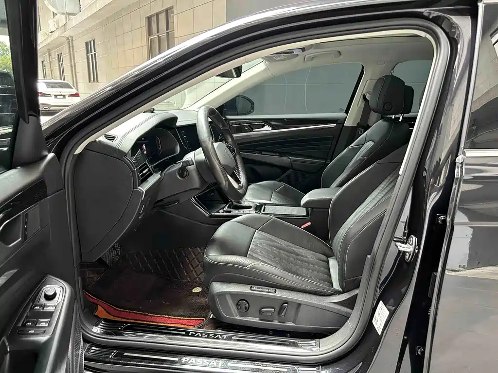 Volkswagen Passat — фото 9