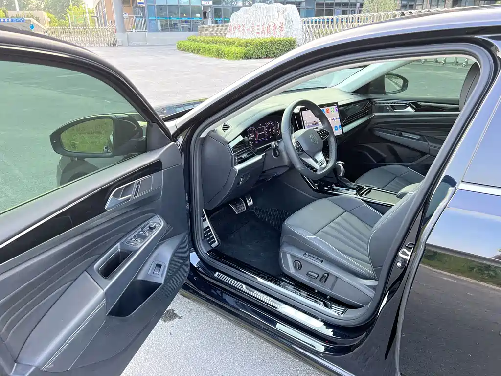 Volkswagen Passat — фото 9