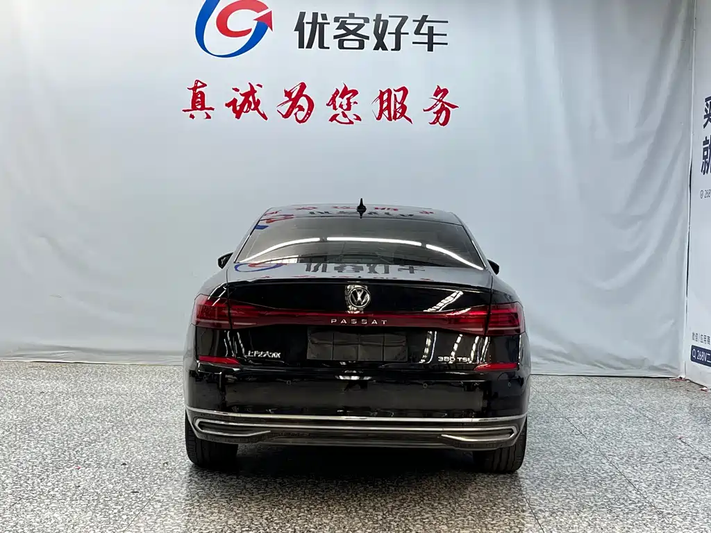 Volkswagen Passat — фото 17