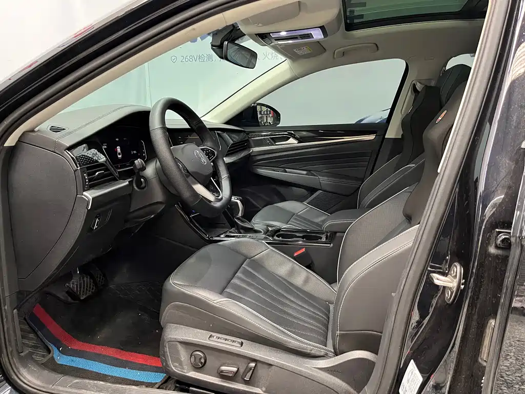 Volkswagen Passat — фото 7