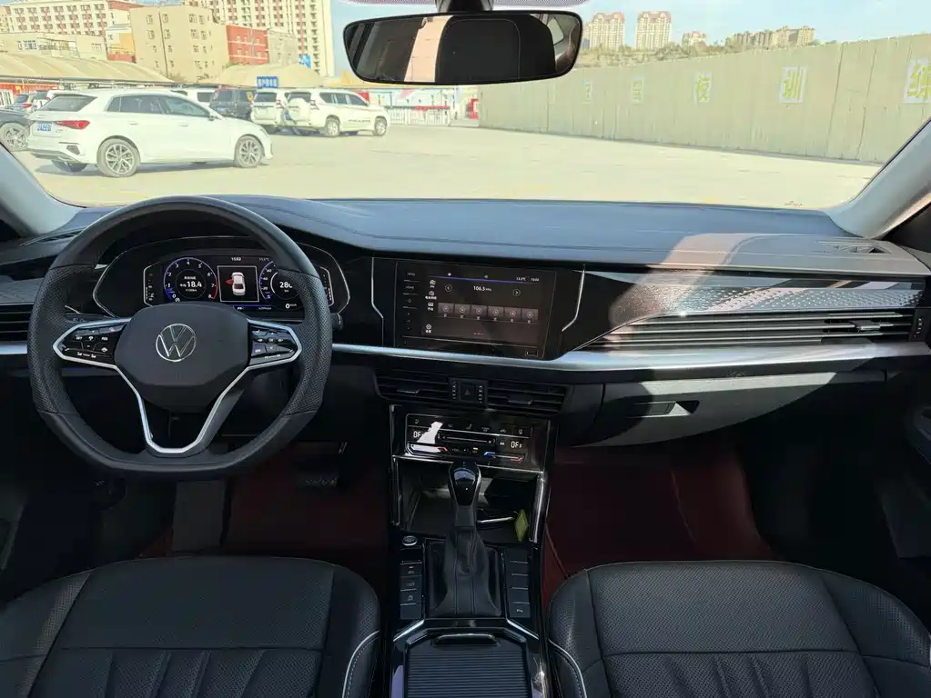 Volkswagen Passat — фото 8