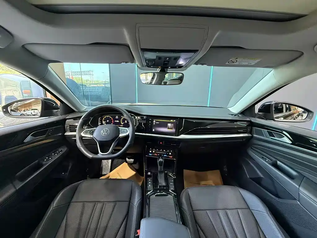 Volkswagen Passat — фото 10