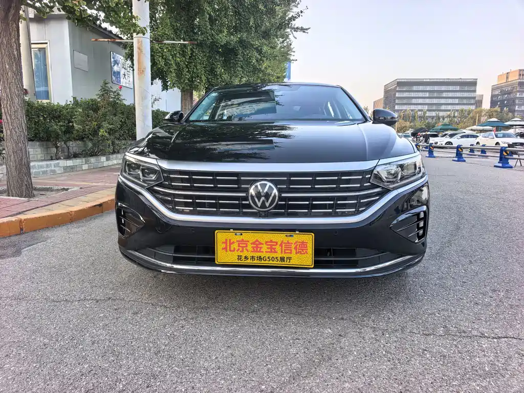 Volkswagen Passat — фото 2