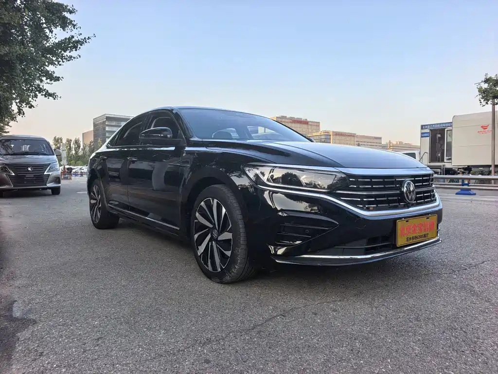 Volkswagen Passat — фото 3