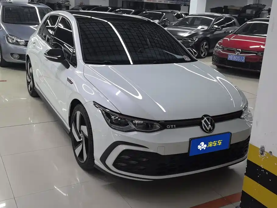 Volkswagen Golf GTI — фото 2