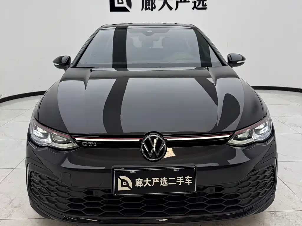 Volkswagen Golf GTI — фото 3