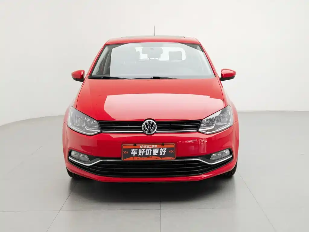 Volkswagen Polo — фото 3