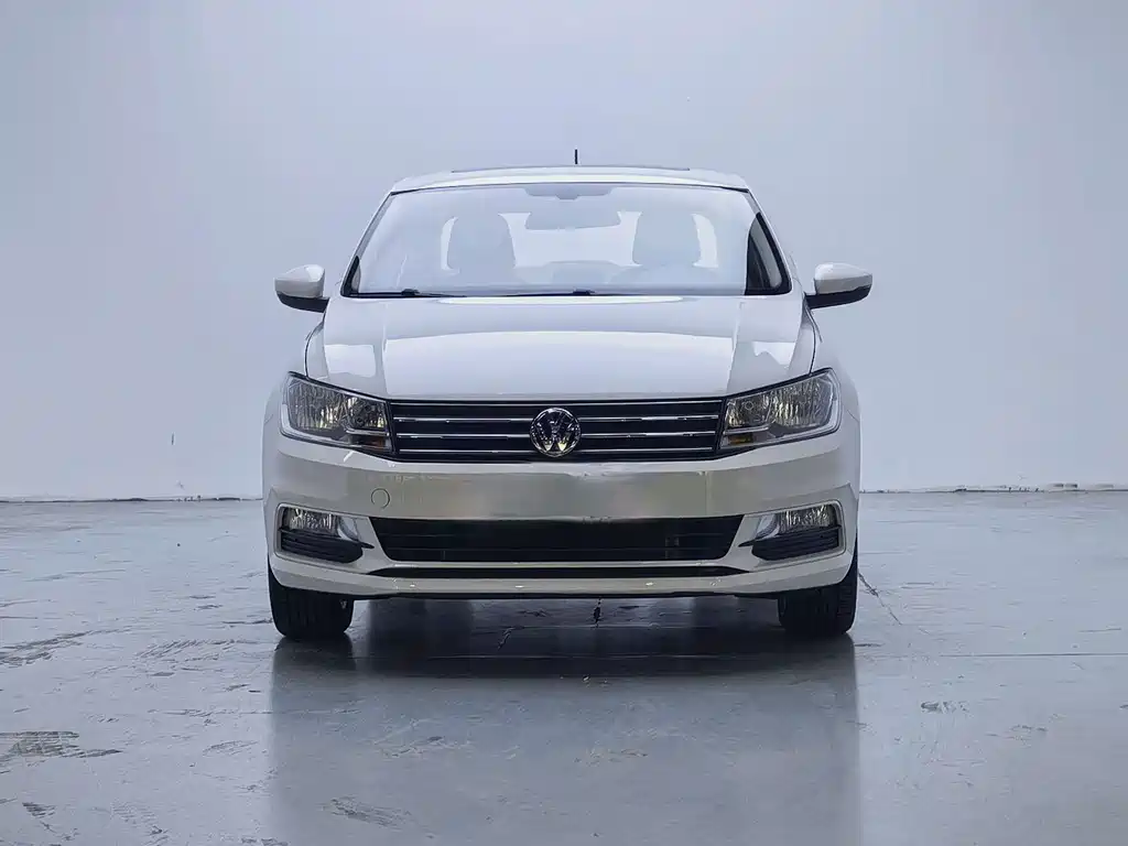 Volkswagen Santana — фото 2