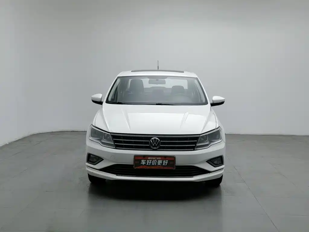 Volkswagen Jetta — фото 3